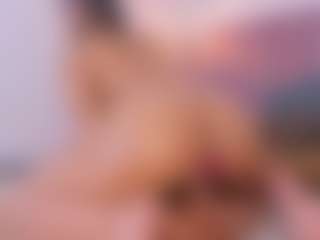 Live cam show with emmily-z - Big Tits on sexylive.show