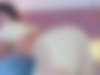 emmily-z's Live Sex Cam Show