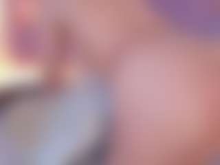 emmily-z's Live Sex Cam Show