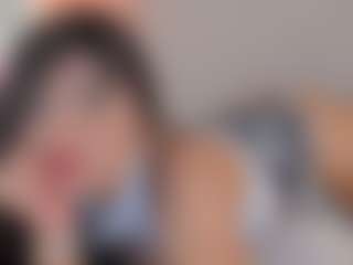 emmily-z's Live Sex Cam Show