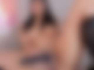 emmily-z's Live Sex Cam Show