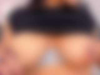 emmily-z's Live Sex Cam Show