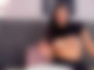 emmily-z's Live Sex Cam Show