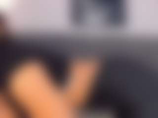 emmily-z's Live Sex Cam Show