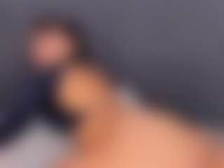 emmily-z's Live Sex Cam Show