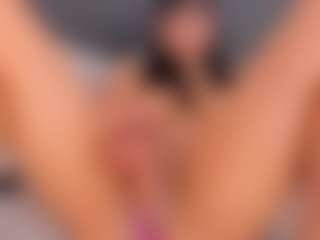 emmily-z's Live Sex Cam Show