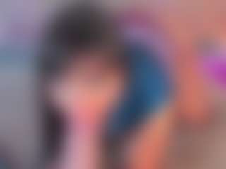 emmily-z's Live Sex Cam Show