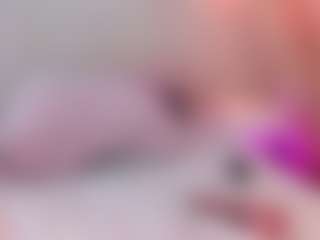 emmily-z's Live Sex Cam Show