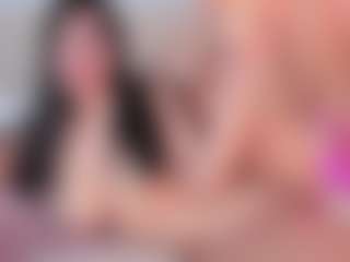 emmily-z's Live Sex Cam Show