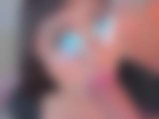 Live cam show with emmily-z - BBW on chickslive.net