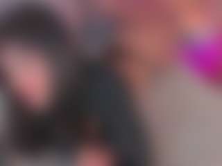 emmily-z's Live Sex Cam Show