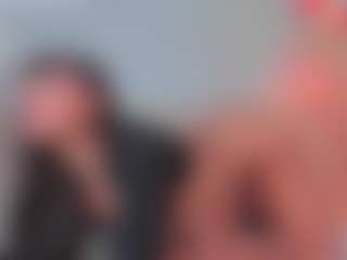 emmily-z's Live Sex Cam Show
