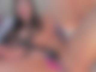 emmily-z's Live Sex Cam Show