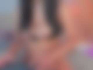 emmily-z's Live Sex Cam Show