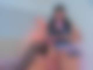 emmily-z's Live Sex Cam Show