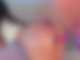 emmily-z's Live Sex Cam Show