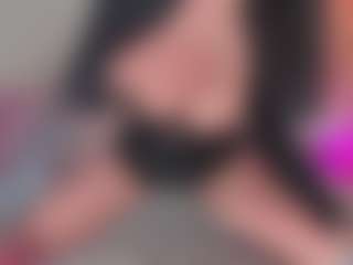 emmily-z's Live Sex Cam Show
