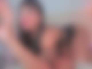 emmily-z's Live Sex Cam Show