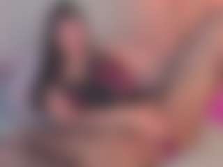 emmily-z's Live Sex Cam Show