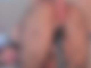 emmily-z's Live Sex Cam Show