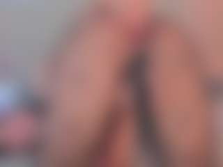 emmily-z's Live Sex Cam Show