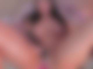 emmily-z's Live Sex Cam Show