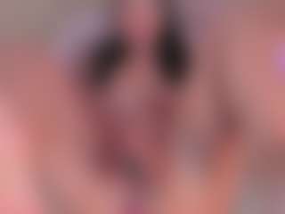 emmily-z's Live Sex Cam Show
