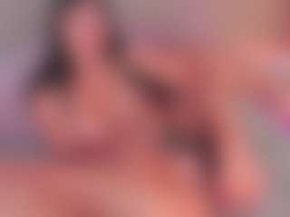 emmily-z's Live Sex Cam Show