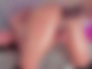 emmily-z's Live Sex Cam Show