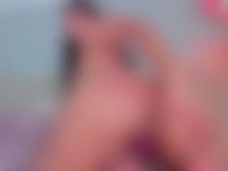 emmily-z's Live Sex Cam Show