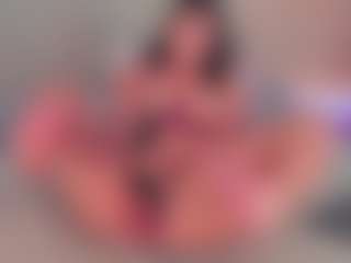 emmily-z's Live Sex Cam Show