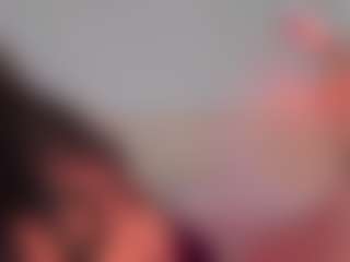 emmily-z's Live Sex Cam Show