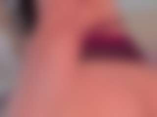 emmily-z's Live Sex Cam Show