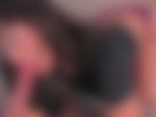 Live cam show with emmily-z - Skinny on Mixed Magazine Live