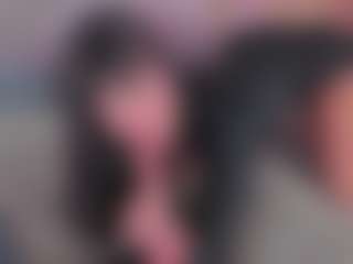emmily-z's Live Sex Cam Show