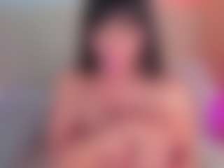 emmily-z's Live Sex Cam Show