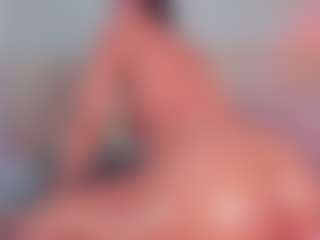 emmily-z's Live Sex Cam Show