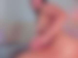 emmily-z's Live Sex Cam Show