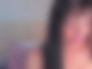 emmily-z's Live Sex Cam Show