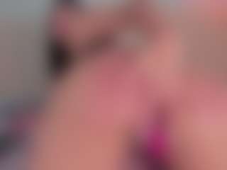 emmily-z's Live Sex Cam Show