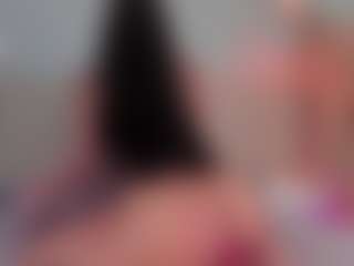 emmily-z's Live Sex Cam Show