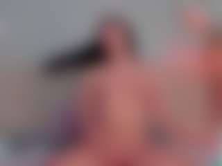 emmily-z's Live Sex Cam Show
