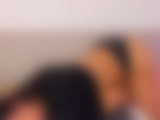 emmily-z's Live Sex Cam Show