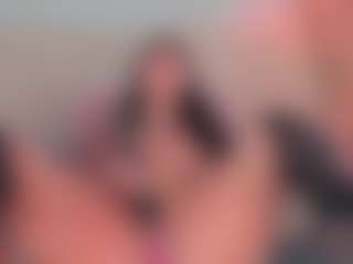 emmily-z's Live Sex Cam Show