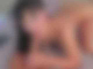 emmily-z's Live Sex Cam Show