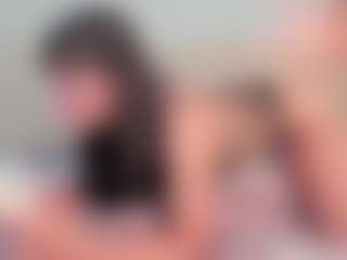 Live cam show with emmily-z - Fingers on Camsoda