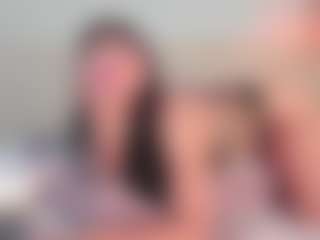 emmily-z's Live Sex Cam Show