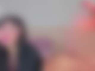 Live cam show with emmily-z - Big Ass on CamSodaAdn