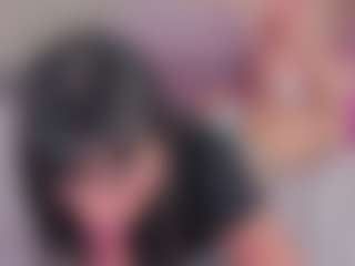 emmily-z's Live Sex Cam Show