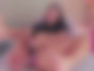 emmily-z's Live Sex Cam Show